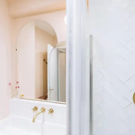 דירה Flexliving - Beautiful 3-room With Living - 18th פריז