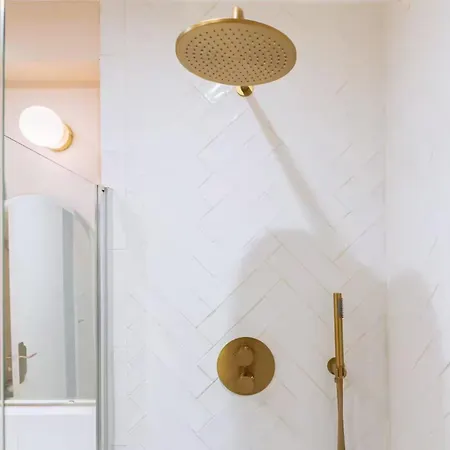 Immeuble Clignancourt Apartment