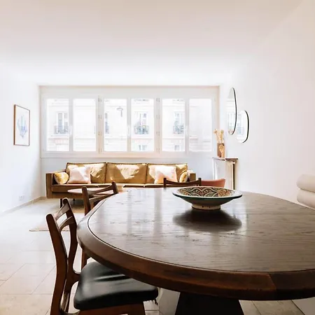 Flexliving - Beautiful 3-room With Living - 18th Apartment *