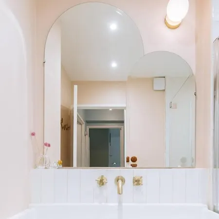 Immeuble Clignancourt Apartment Paris