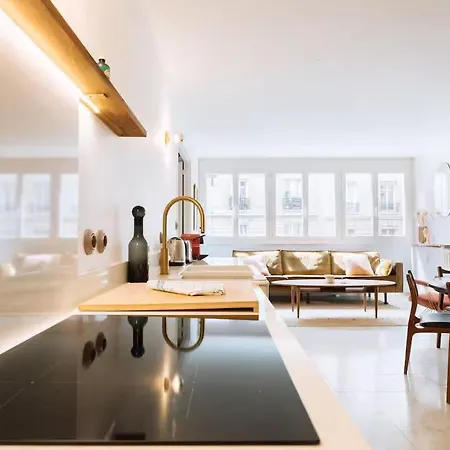Immeuble Clignancourt Apartment *